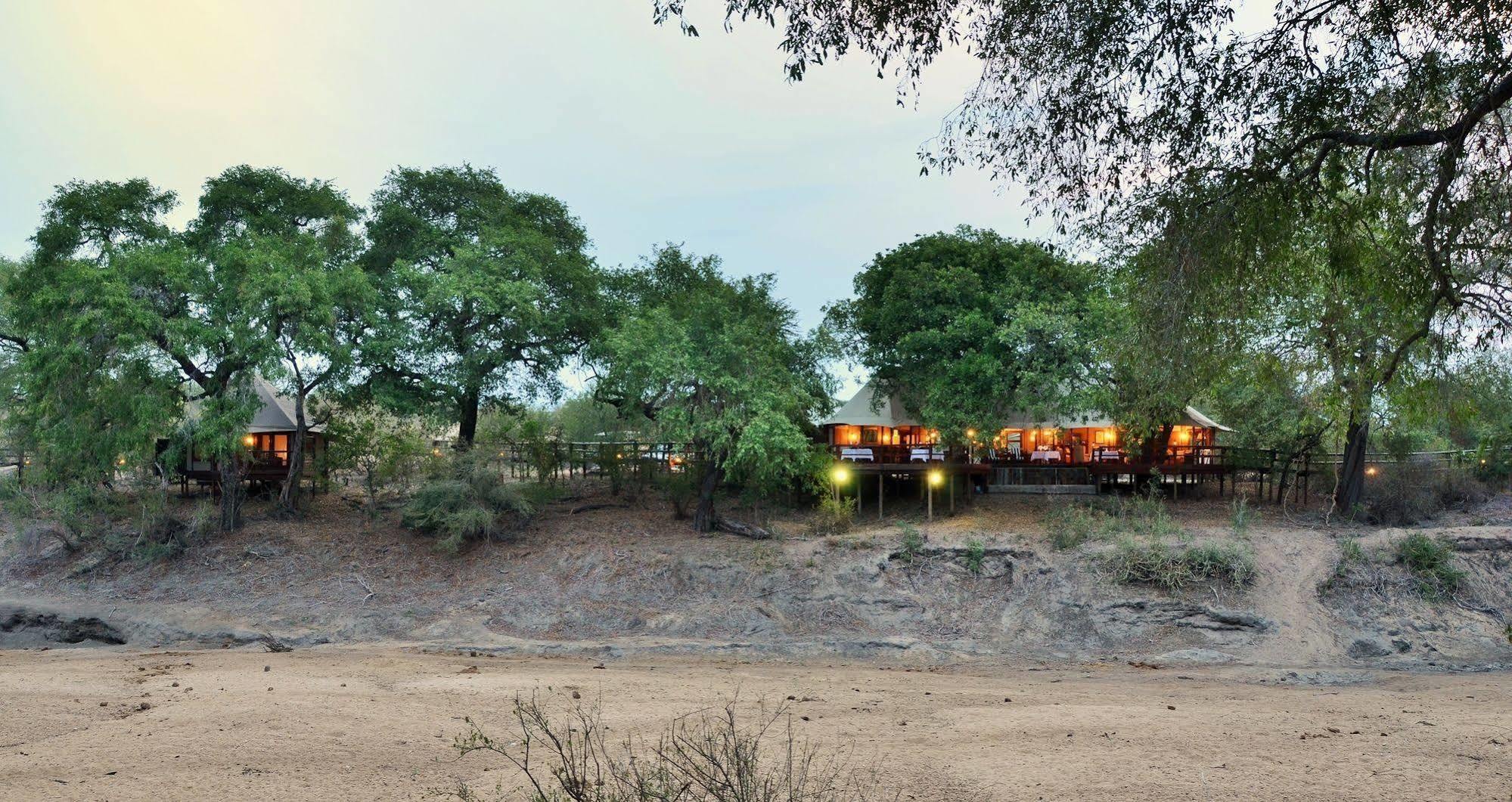 Hamiltons Tented Camp Mluwati Concession Exteriér fotografie